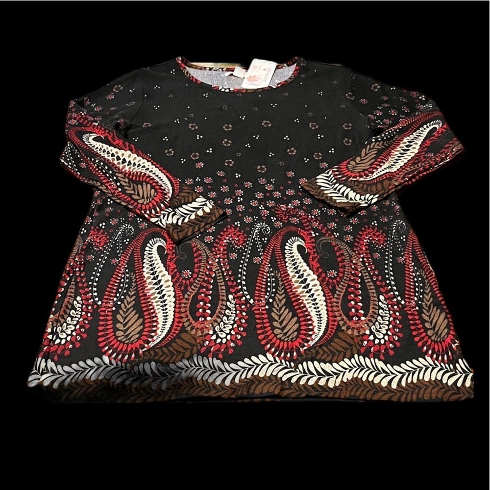 Kamana Knit Tunic with Paisley Designs NWT